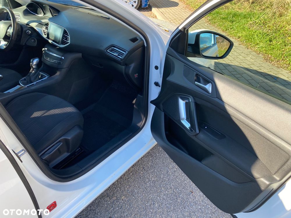 Peugeot 308 BlueHDi 100 Stop & Start Access - 16