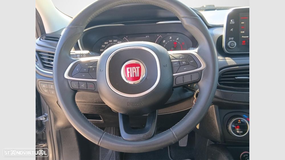Fiat Tipo 1.3 M-Jet Lounge Tech - 12