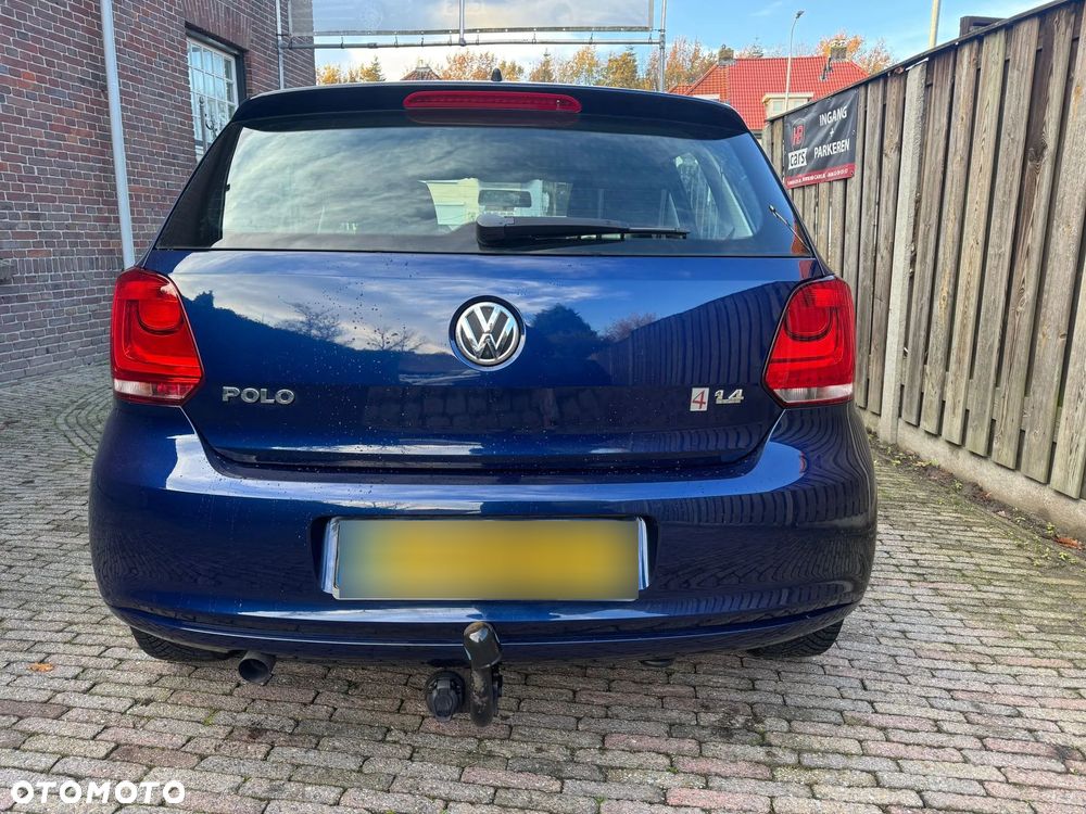 Volkswagen Polo 1.4 FSI Highline - 7