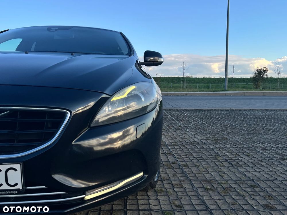 Volvo V40 2013 photo 5