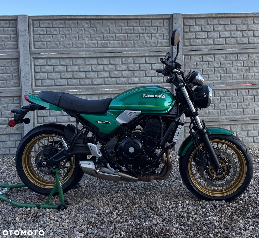 Kawasaki Z 650 RS - 3