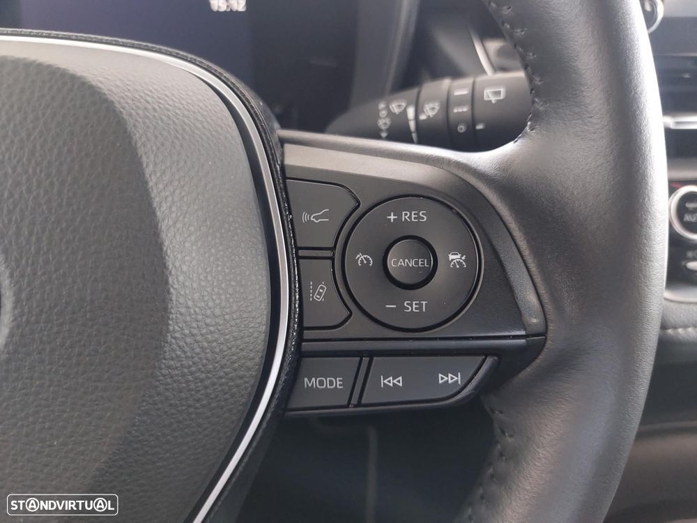 Toyota Corolla Touring Sports 1.8 Hybrid Comfort - 26