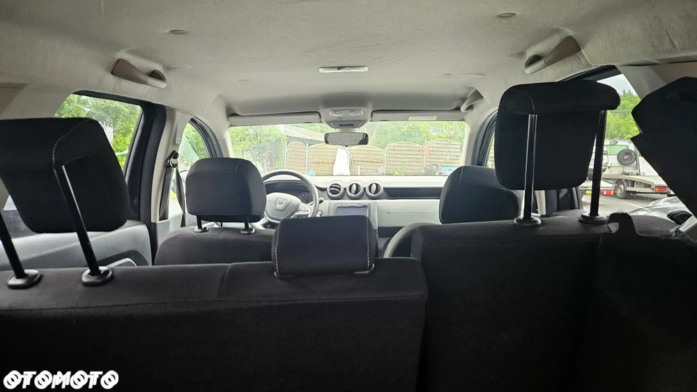Dacia Duster SCe 115 2WD Essential - 8