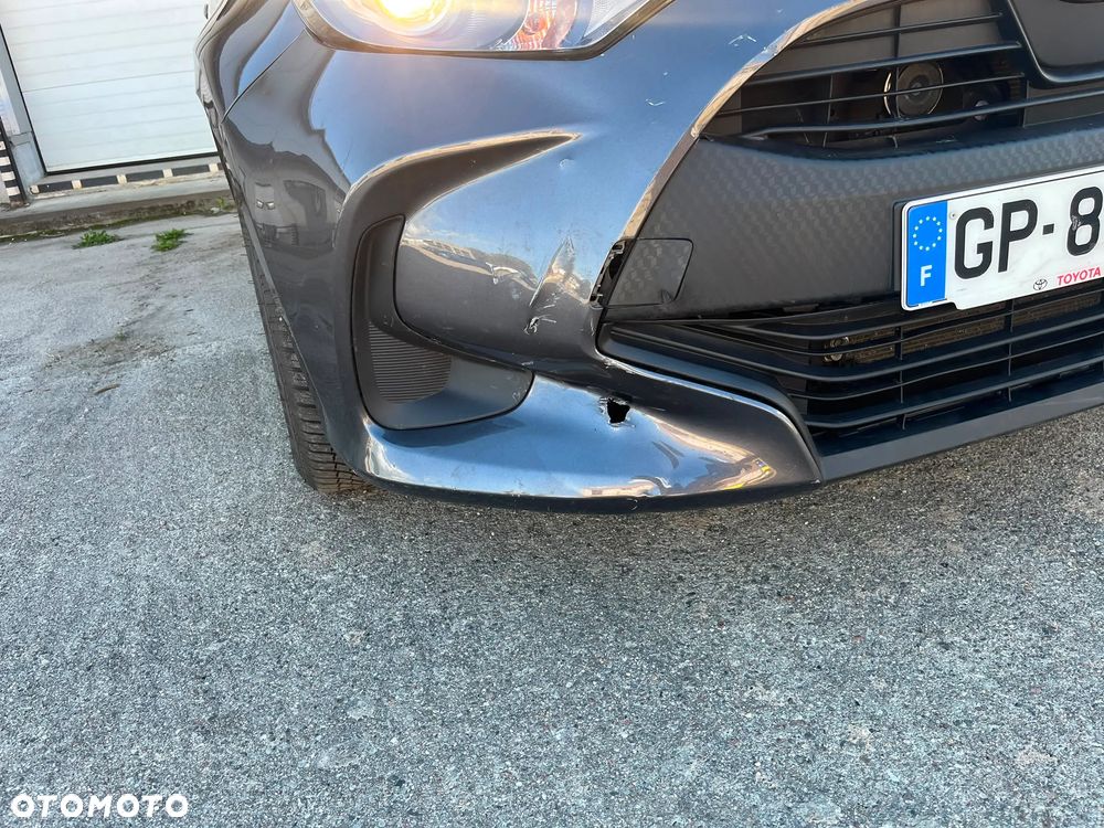 Toyota Yaris 1.5 Comfort - 22