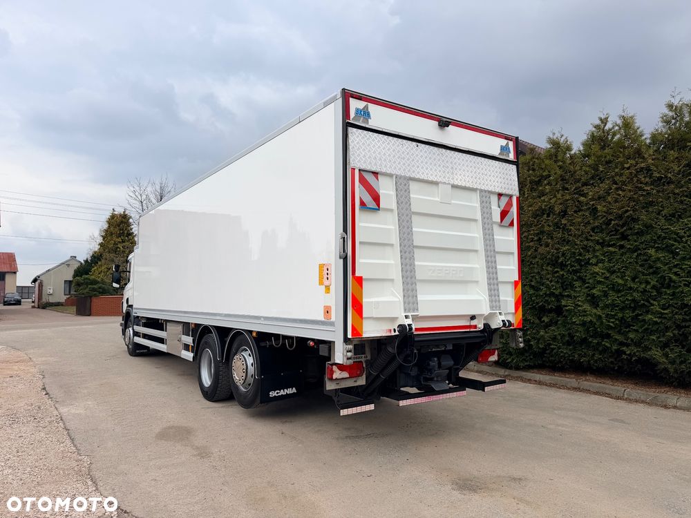 Scania Scania P 450 / CHŁODNIA + WINDA / 23 PALETY / EURO6 / OŚ SKRĘTNA / CARRIER/ ASO - 9