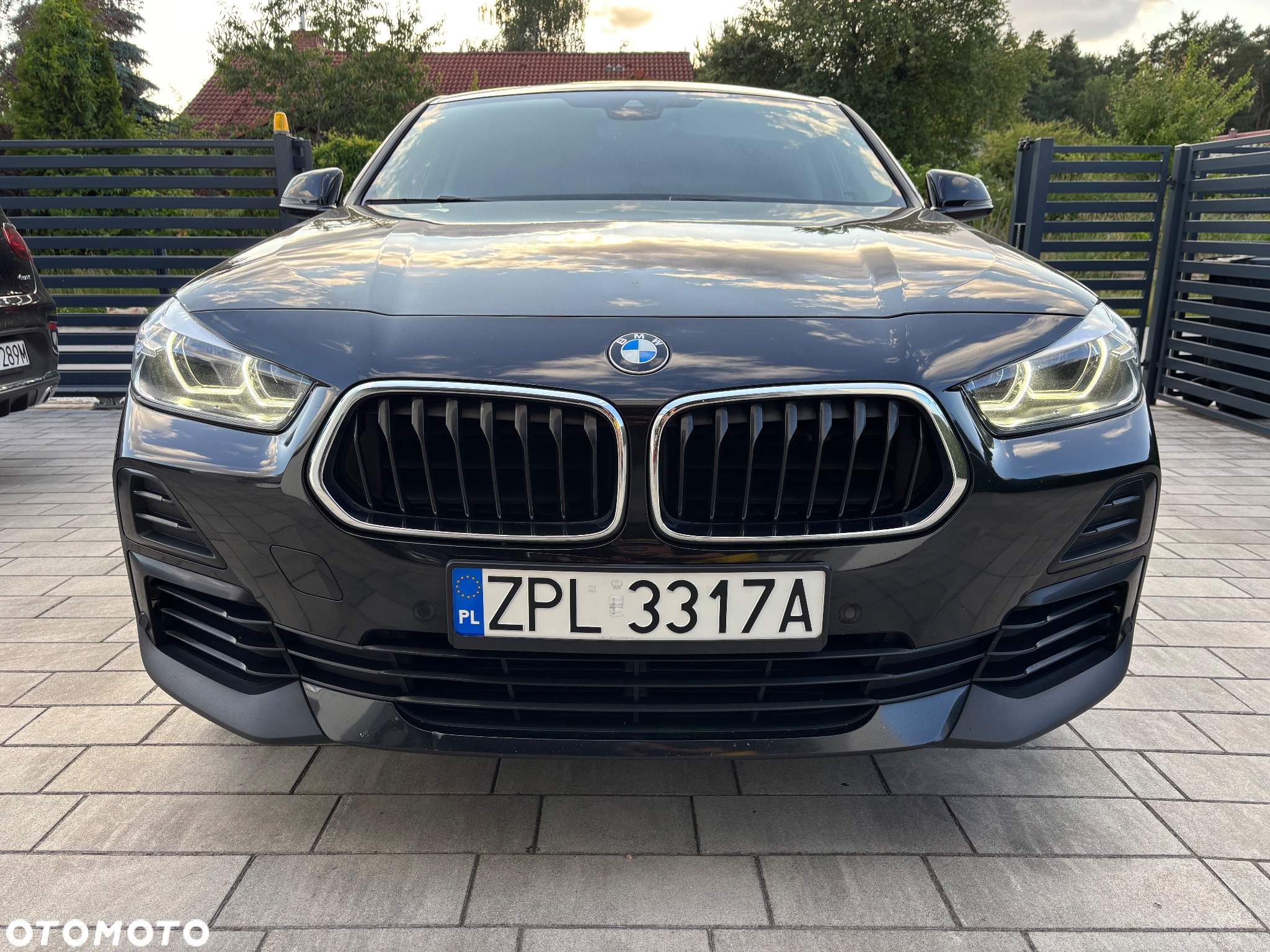 BMW X2 sDrive18d Edition GoldPlay - 15