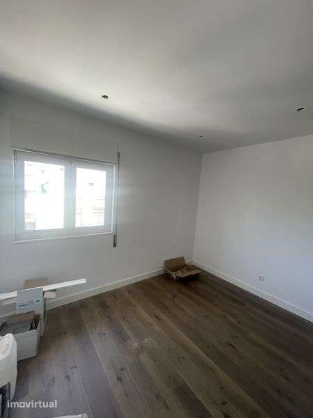 Apartamento T3 Marques de Pombal - Grande imagem: 5/12