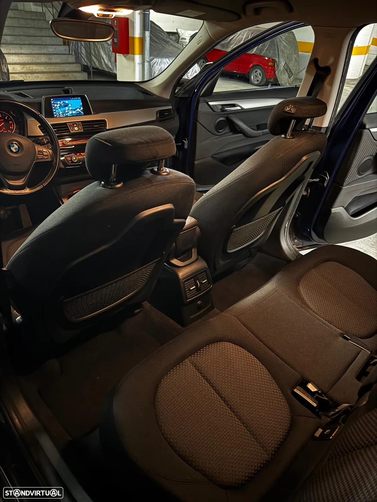 BMW X1 18 d xDrive - 26