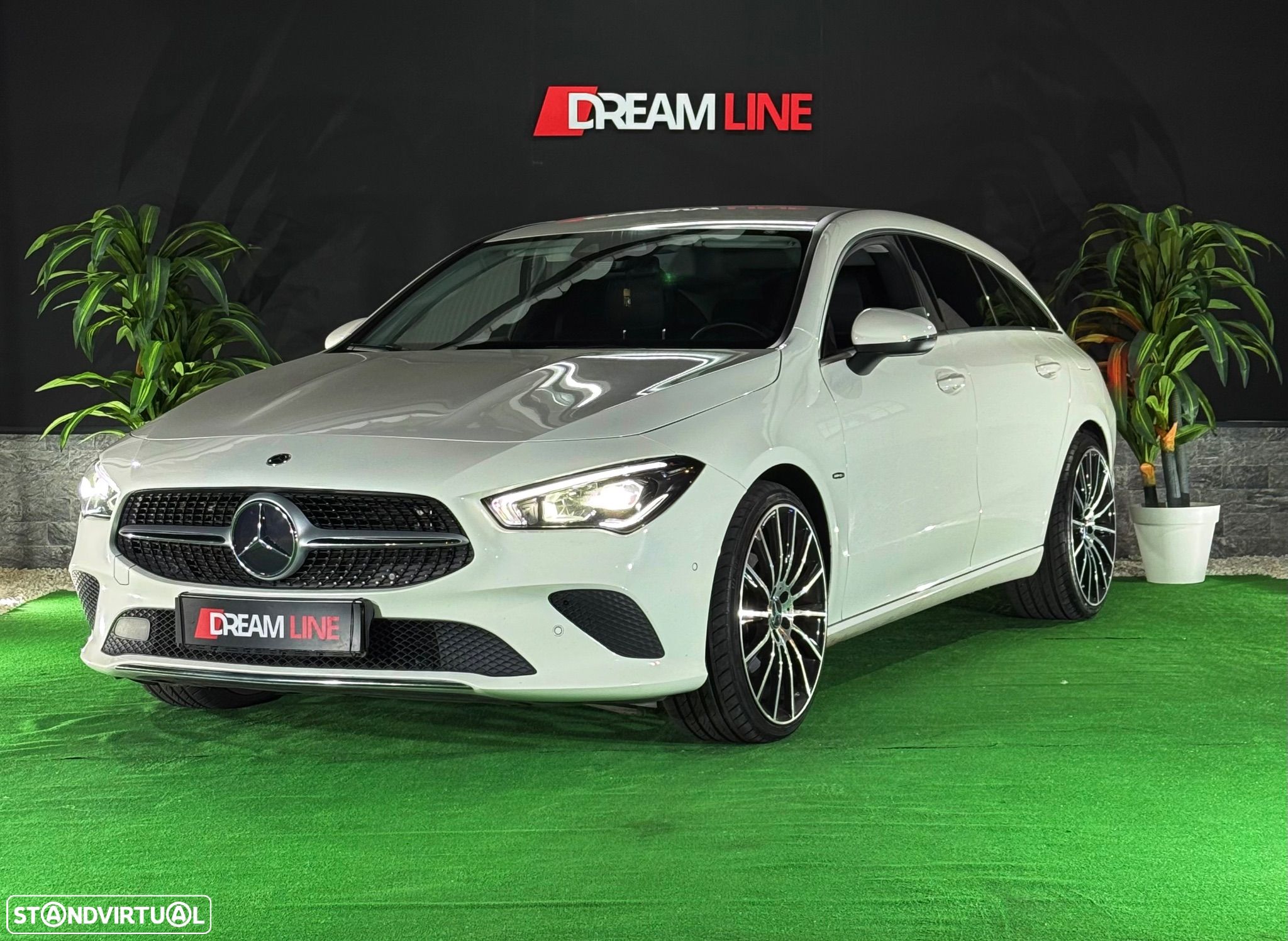 Mercedes-Benz CLA 200 d Shooting Brake Style Plus Aut. - 1