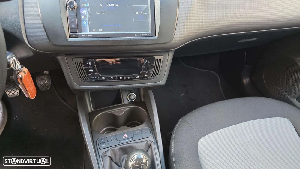 SEAT Ibiza 1.2 TDI CR Style Salsa - 16
