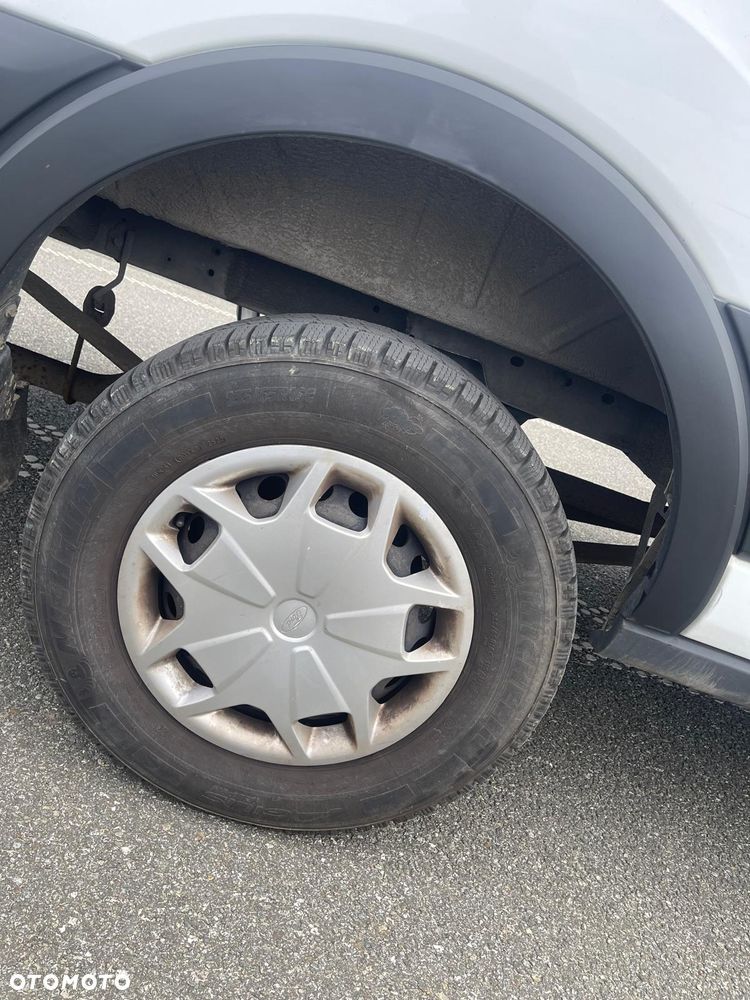 Ford Transit - 29
