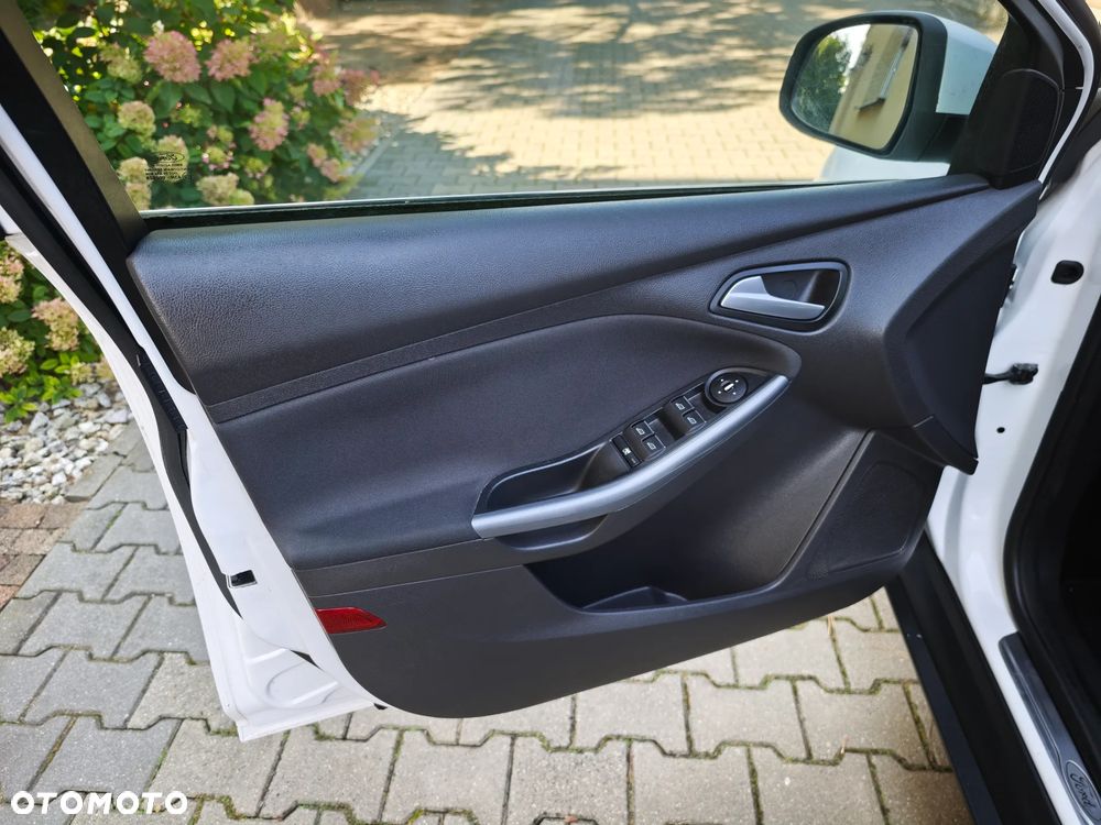 Ford Focus 1.6 TI-VCT Titanium - 27