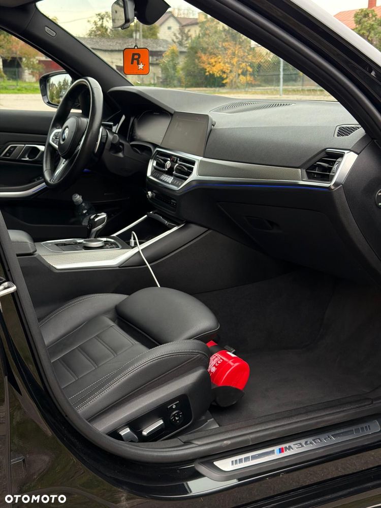 BMW Seria 3 M340d xDrive mHEV sport - 25