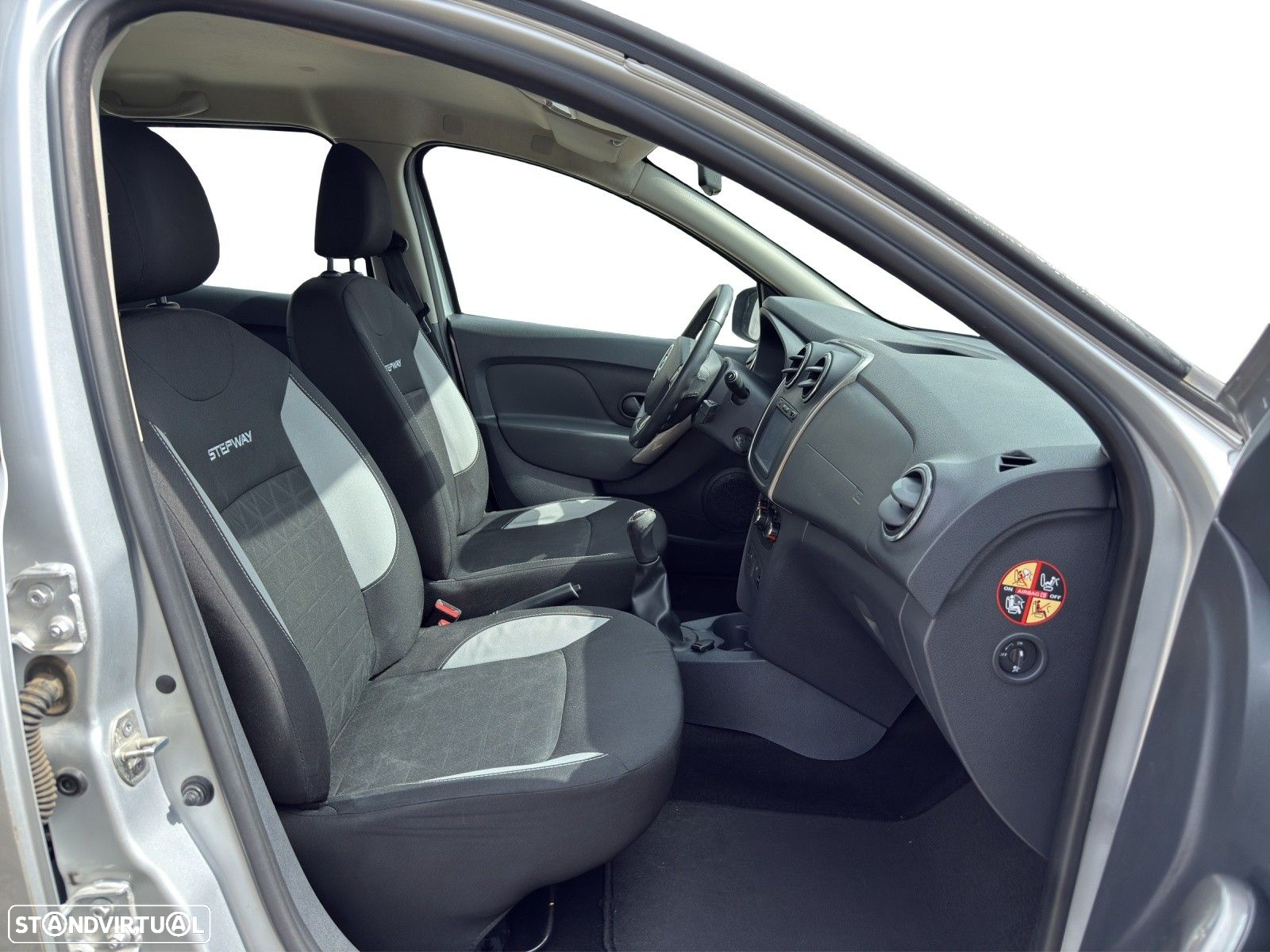 Dacia Sandero 0.9 TCe Stepway - 13