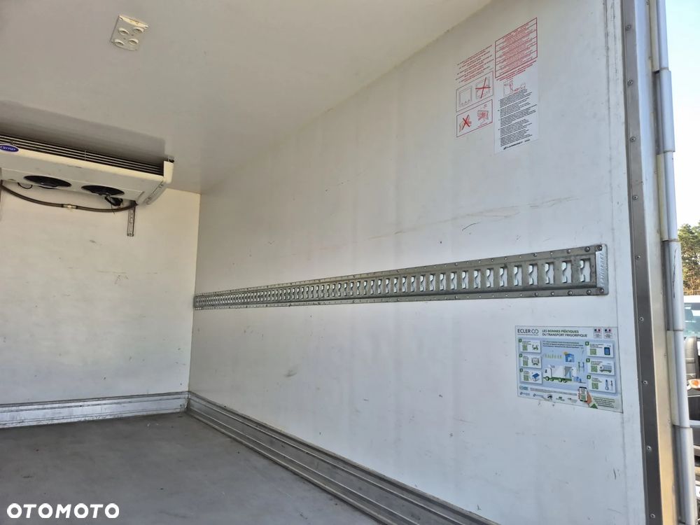 Chłodnia 6 palet 3.5m Carrier Pulsor 400, zasilanie stacjonarne 230v, stan bdb! - 11