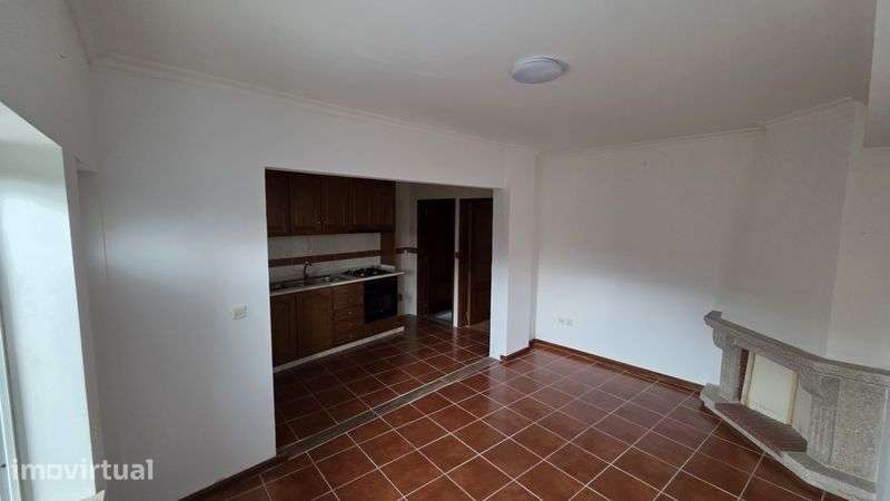 Moradia t2+1 em Paços/Sabrosa - Grande imagem: 3/11