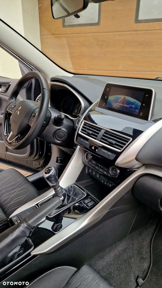 Mitsubishi Eclipse Cross - 28