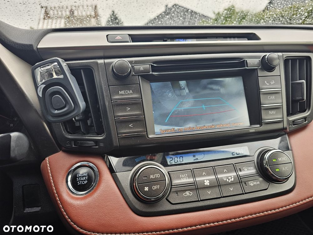 Toyota RAV4 - 7