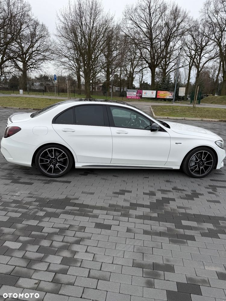 Mercedes-Benz Klasa C AMG 43 4Matic 9G-TRONIC - 20