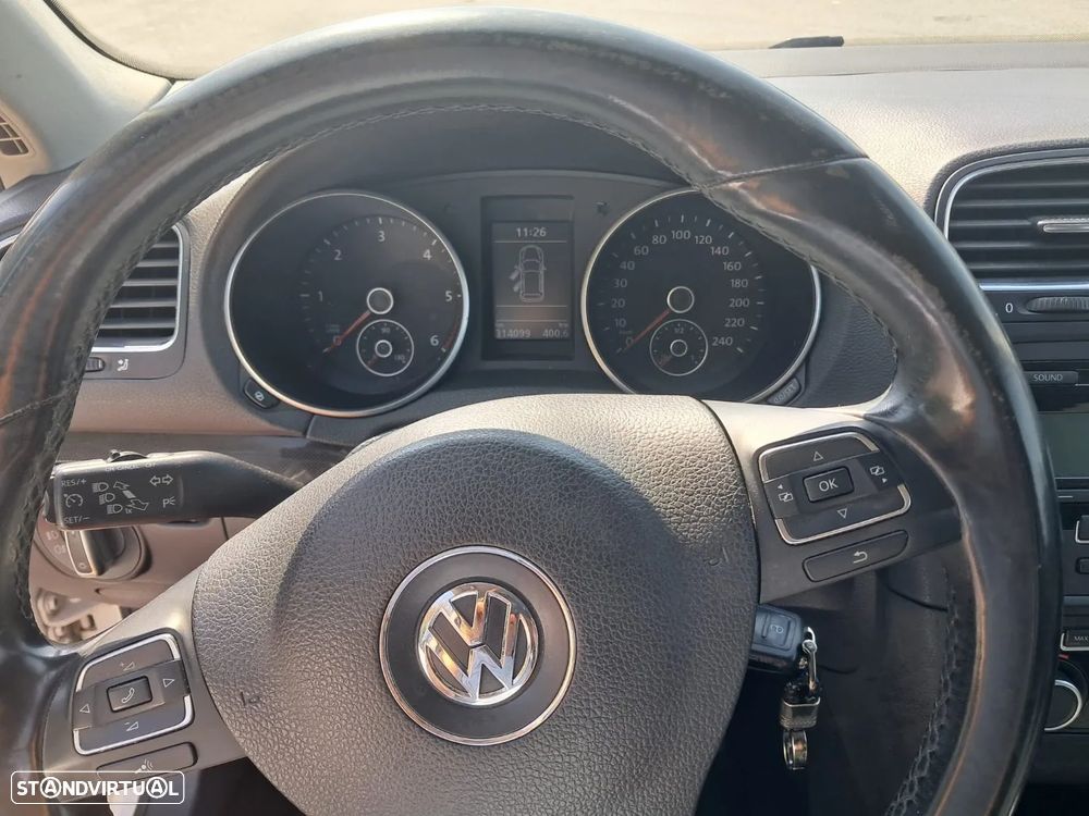 Volkswagen Golf Variant 2.0 TDi Confortline — fotografia 19