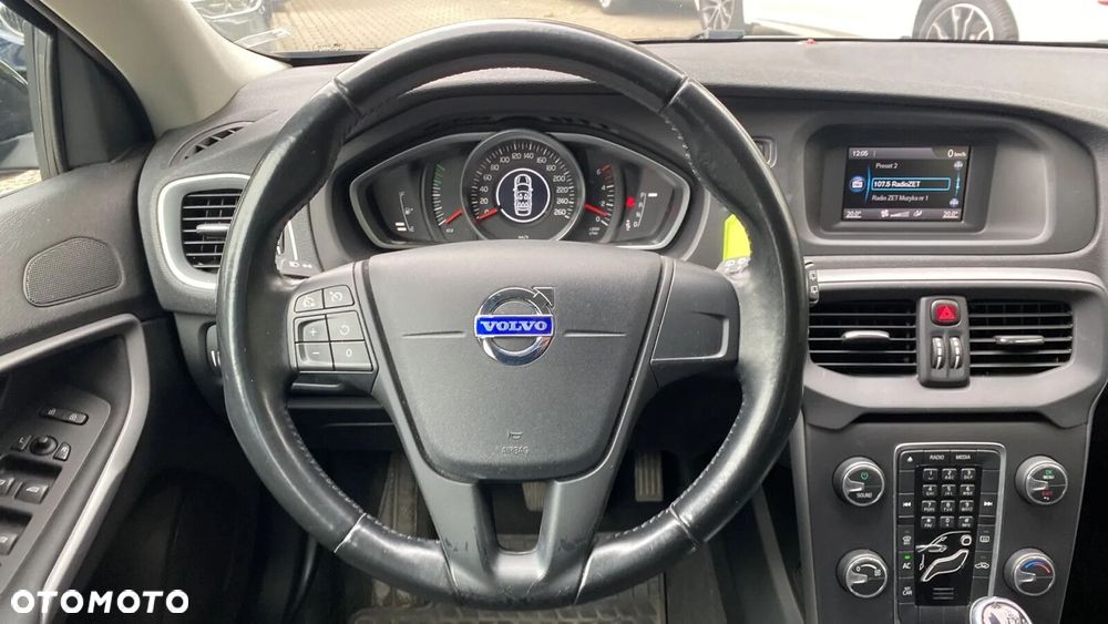 Volvo V40 - 17