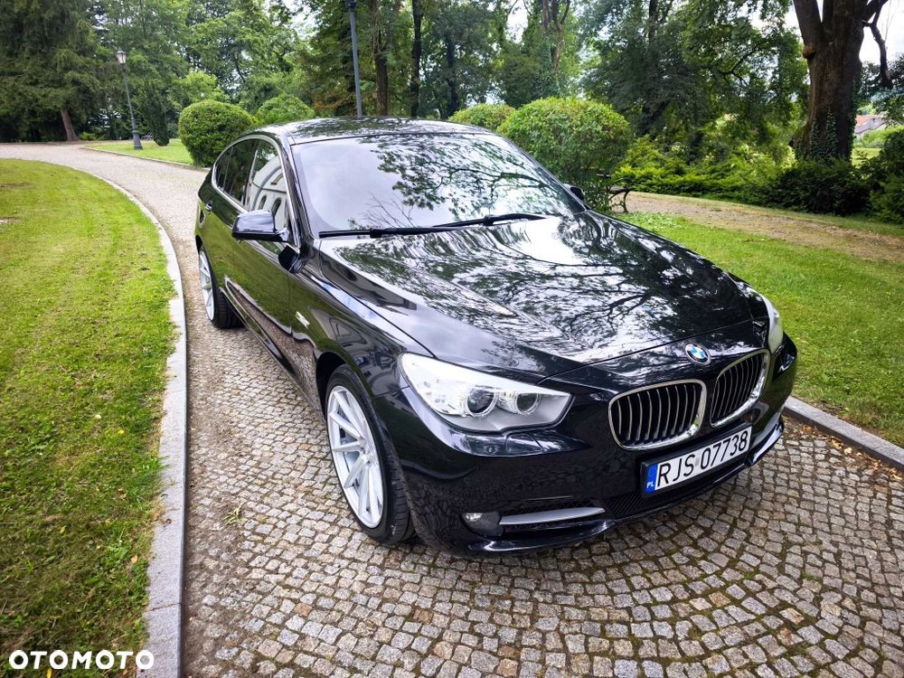BMW 5GT - 4