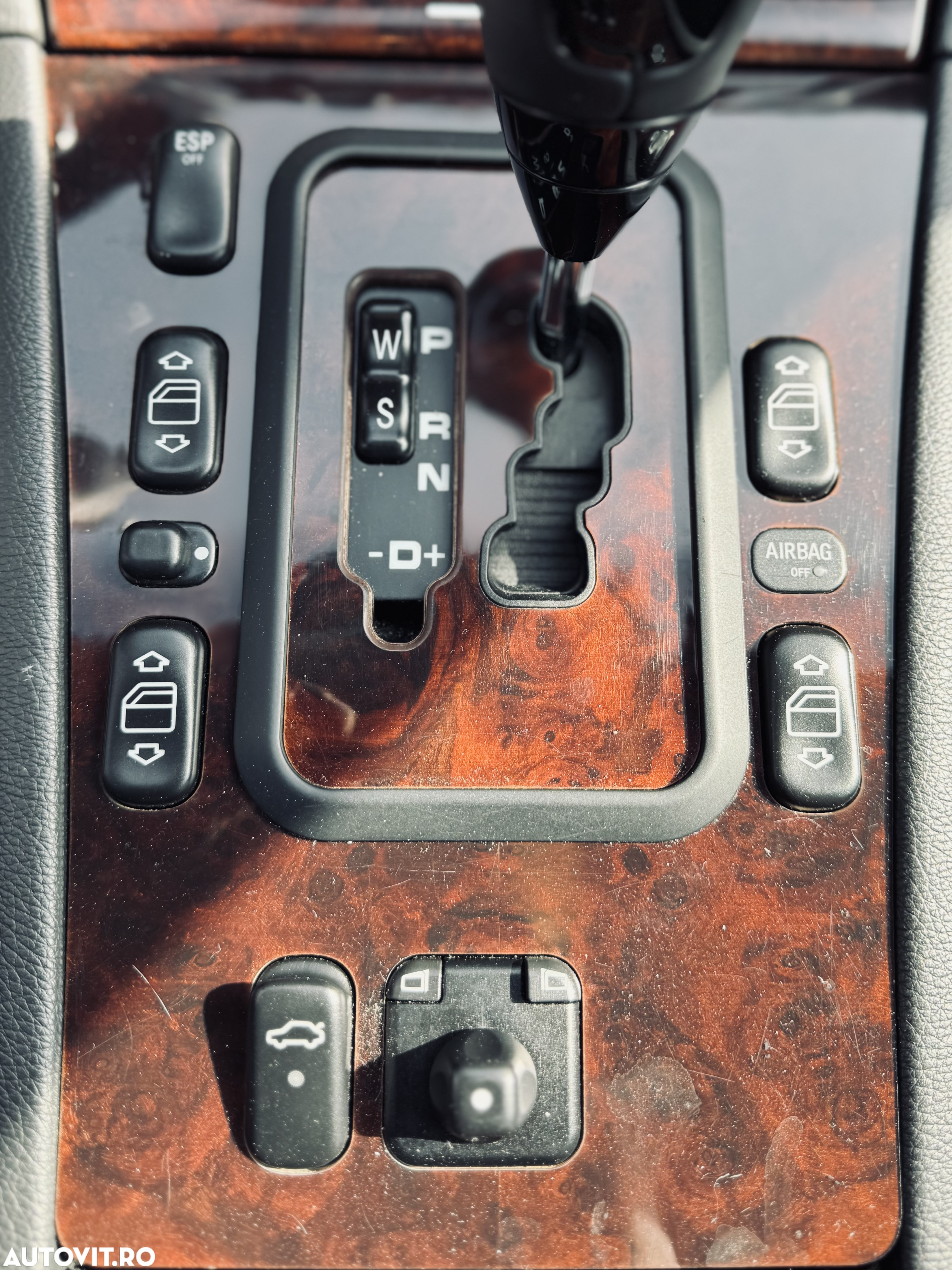 Mercedes-Benz E - 17