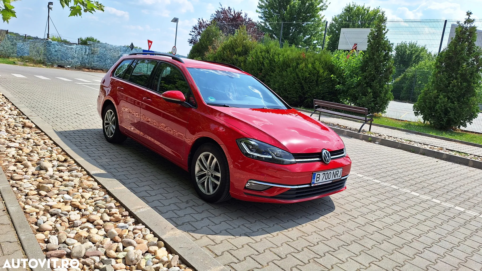 Volkswagen Golf 1.6 TDI (BlueMotion Technology) DSG Comfortline - 4