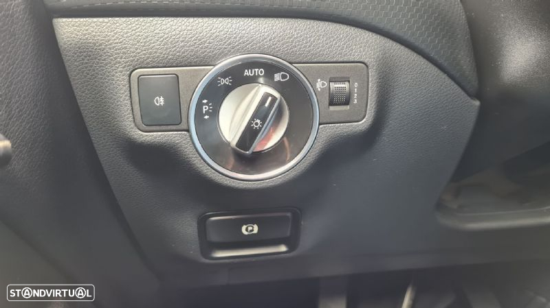 Mercedes-Benz A 200 CDi BE Urban - 11