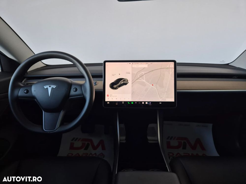 Tesla Model 3 Standard Reichweite Plus Hinterradantrieb - 11