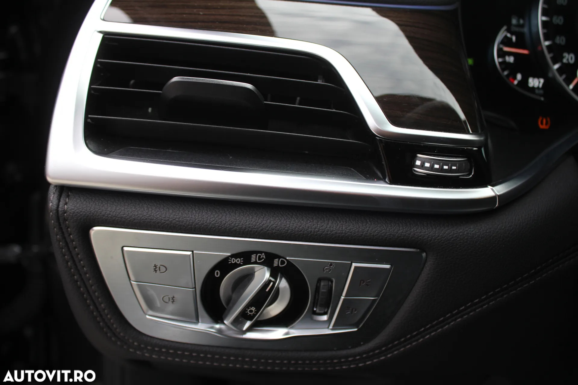 BMW Seria 7 730d xDrive - 9