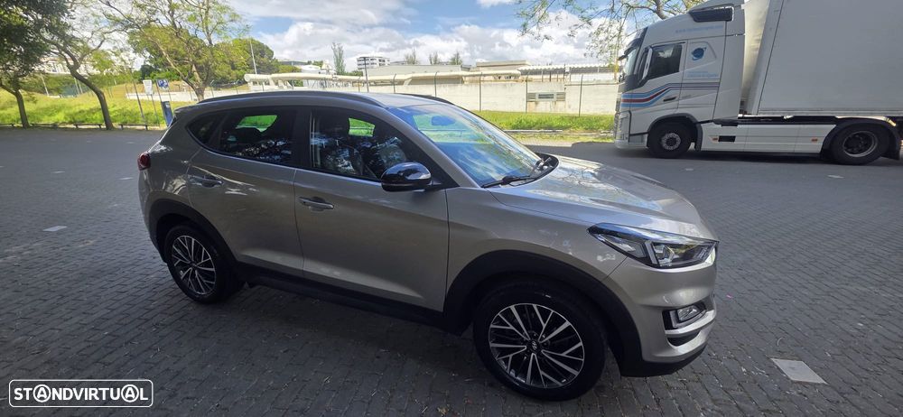 Hyundai Tucson 1.6 CRDi Premium +P.Pele+P.Style DCT - 7