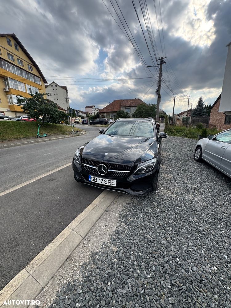 Mercedes-Benz C - 1