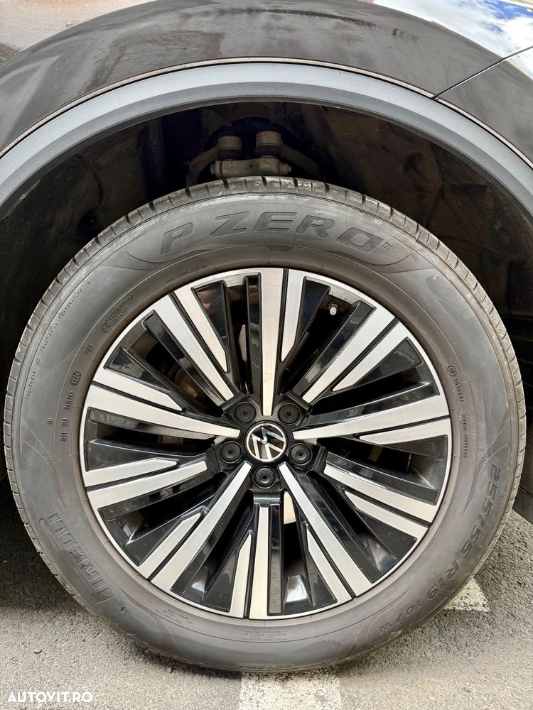 Volkswagen Touareg V6 TDI 4MOTION Elegance - 5