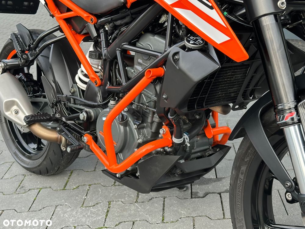KTM Duke - 16