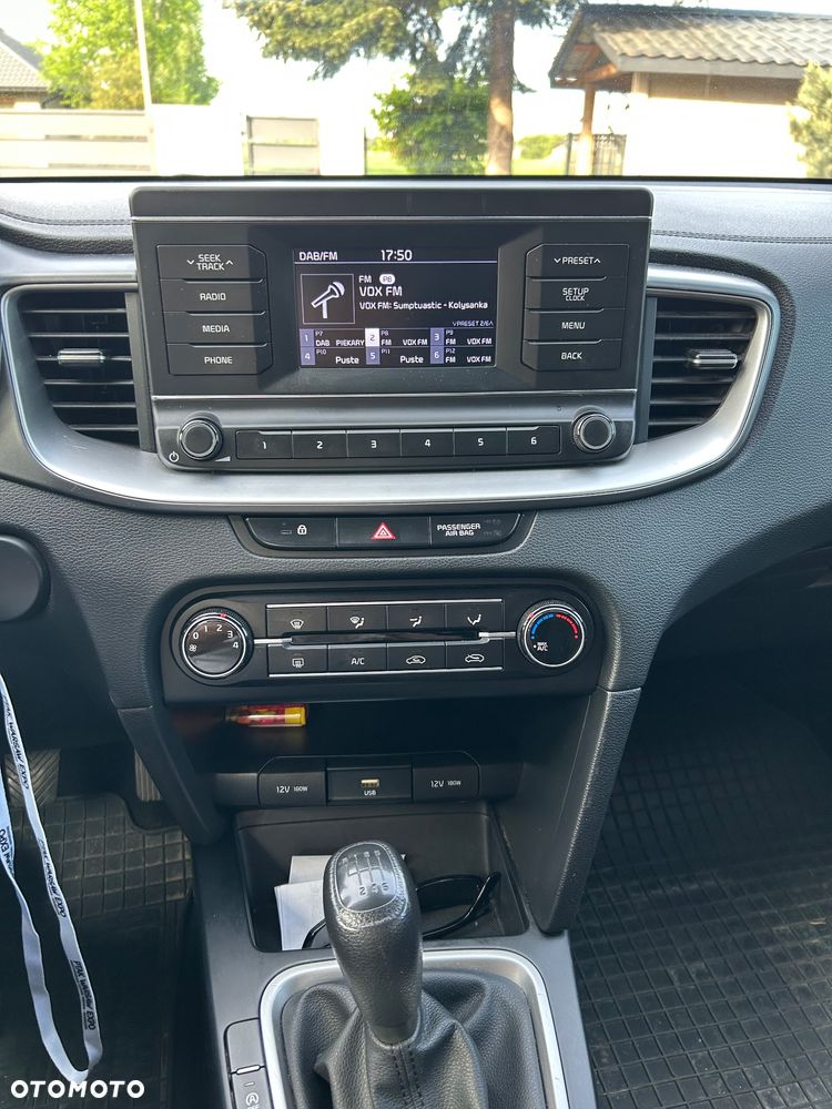 Kia Ceed 1.0 T-GDI S - 12