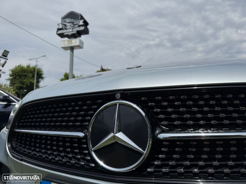 Mercedes-Benz E 300 e AMG Line - 5