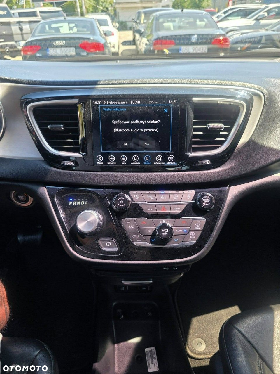 Chrysler Pacifica - 17