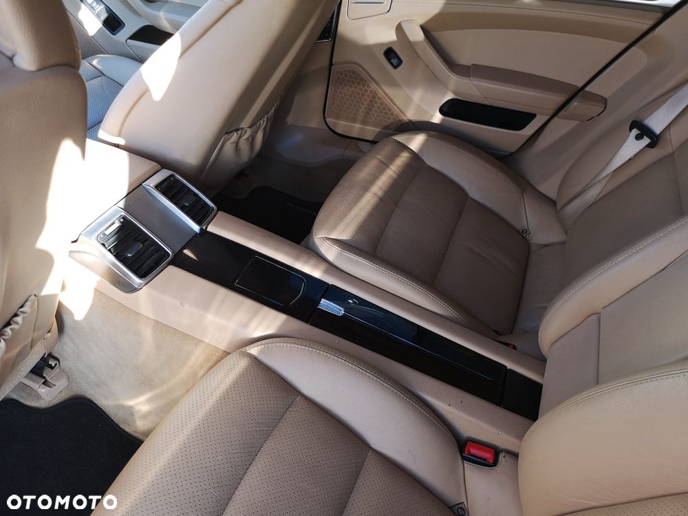 Porsche Panamera Diesel Platinum Edition - 30