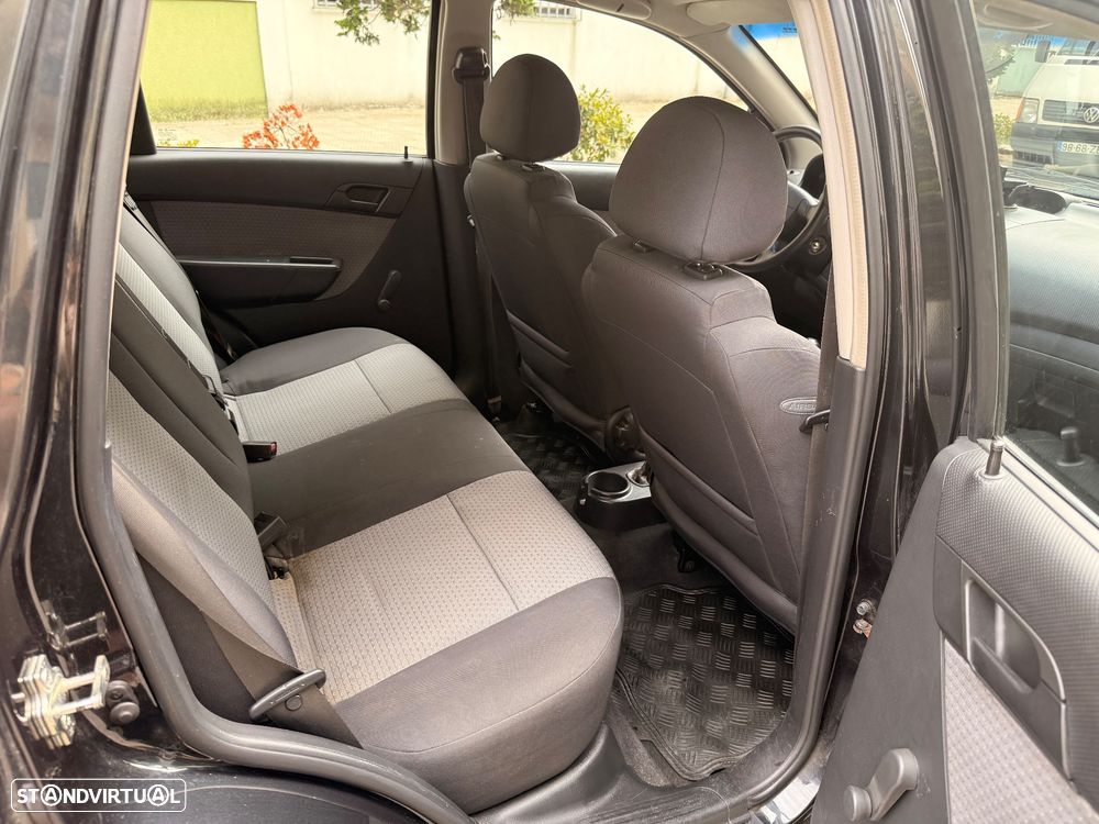 Chevrolet Aveo 1.2 LS - 16