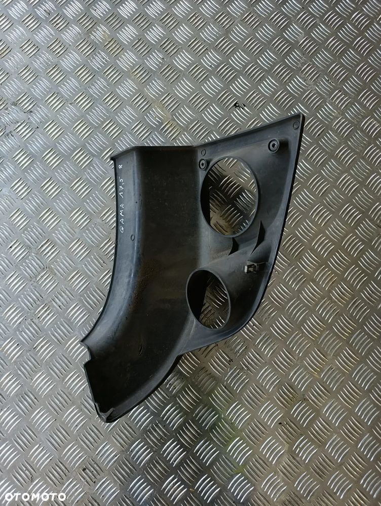 okular lampy zderzak renault range d GAMA D 82534693 - 2