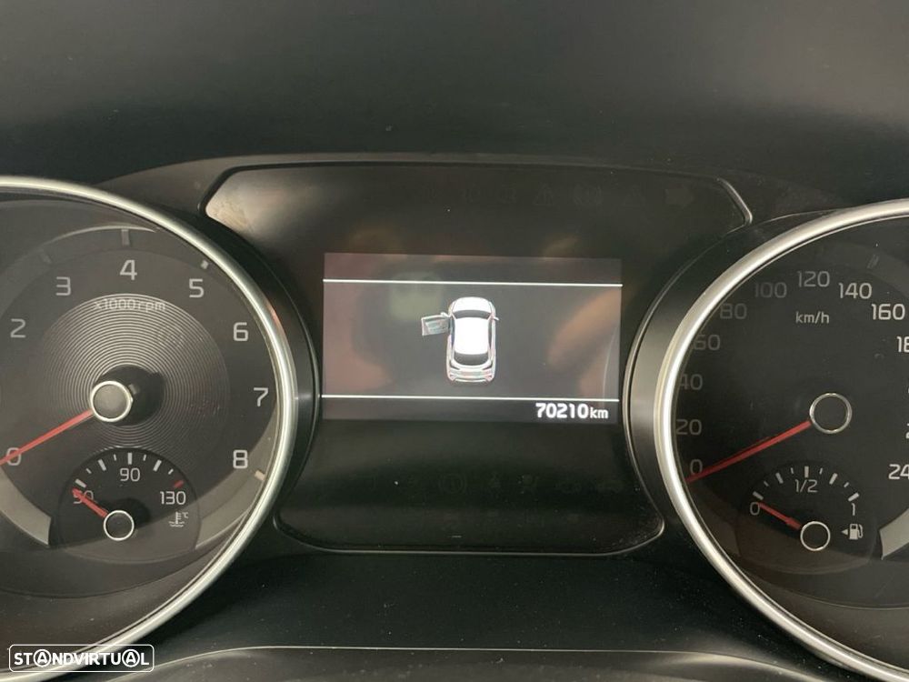 Kia XCeed 1.0 T-GDI Tech - 9