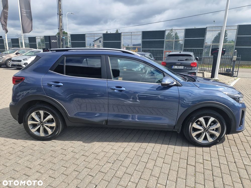 Kia Stonic 1.2 L - 6