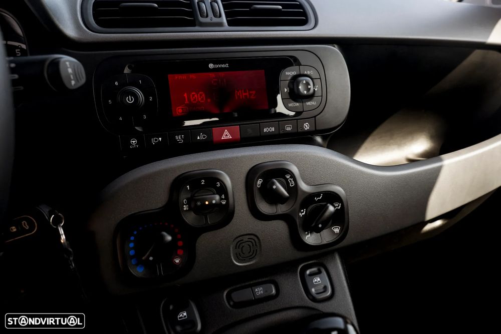 Fiat Panda 1.2 City Cross S&S - 19