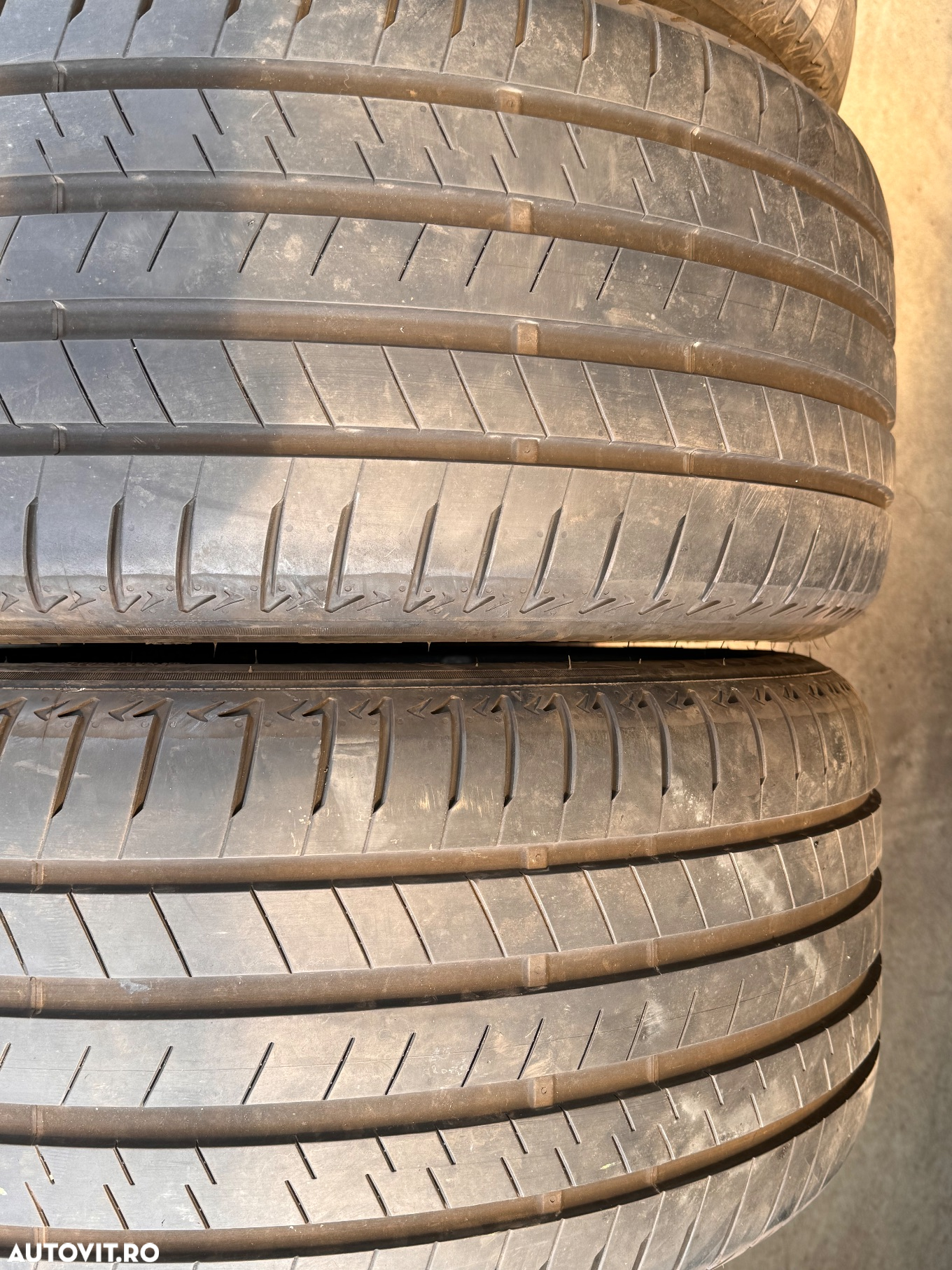Vând set anvelope 245/45/20-275/40/20 bridgestone de vară cu runflat ca noi - 3