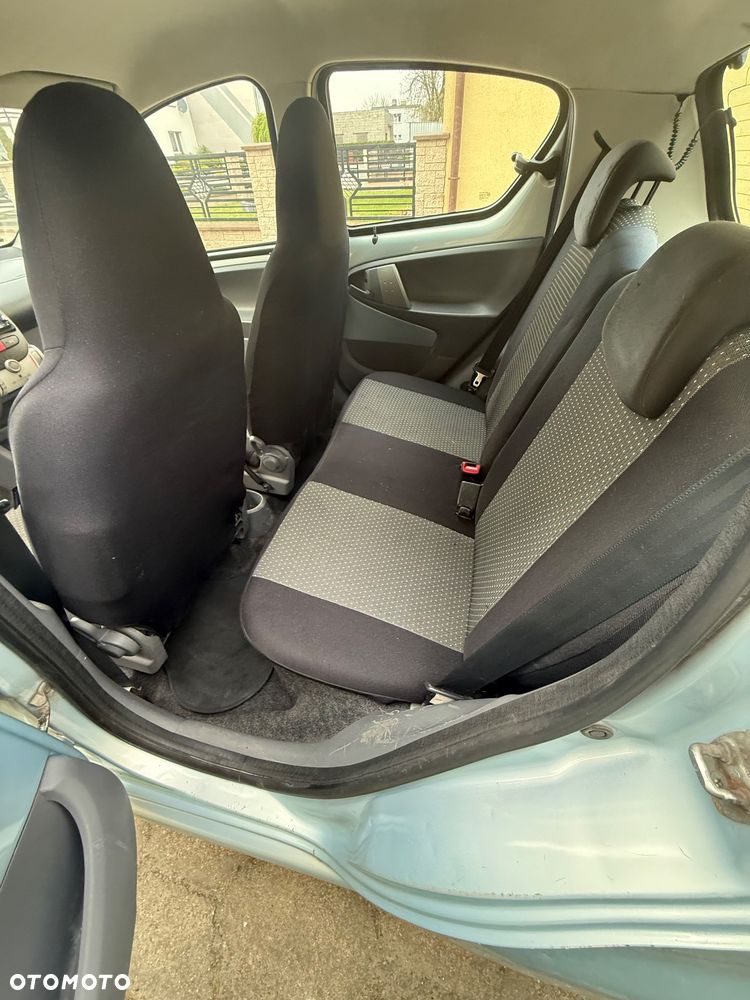 Toyota Aygo Blue - 8