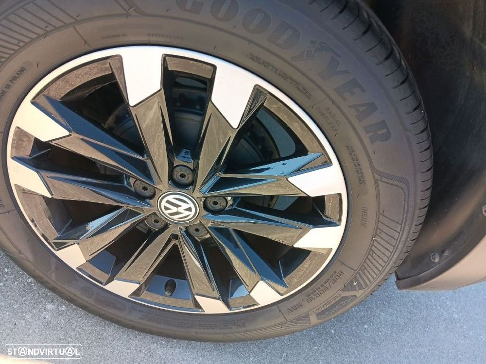 VW T-Cross 1.0 TSI Life - 20