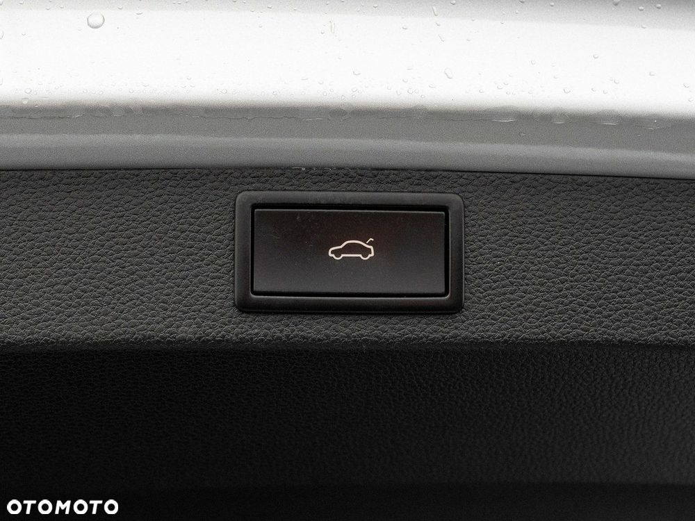 Skoda Karoq 2.0 TDI SCR 4x2 Style - 29