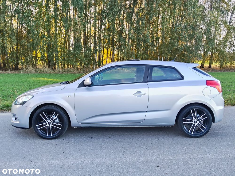 Kia Ceed - 5