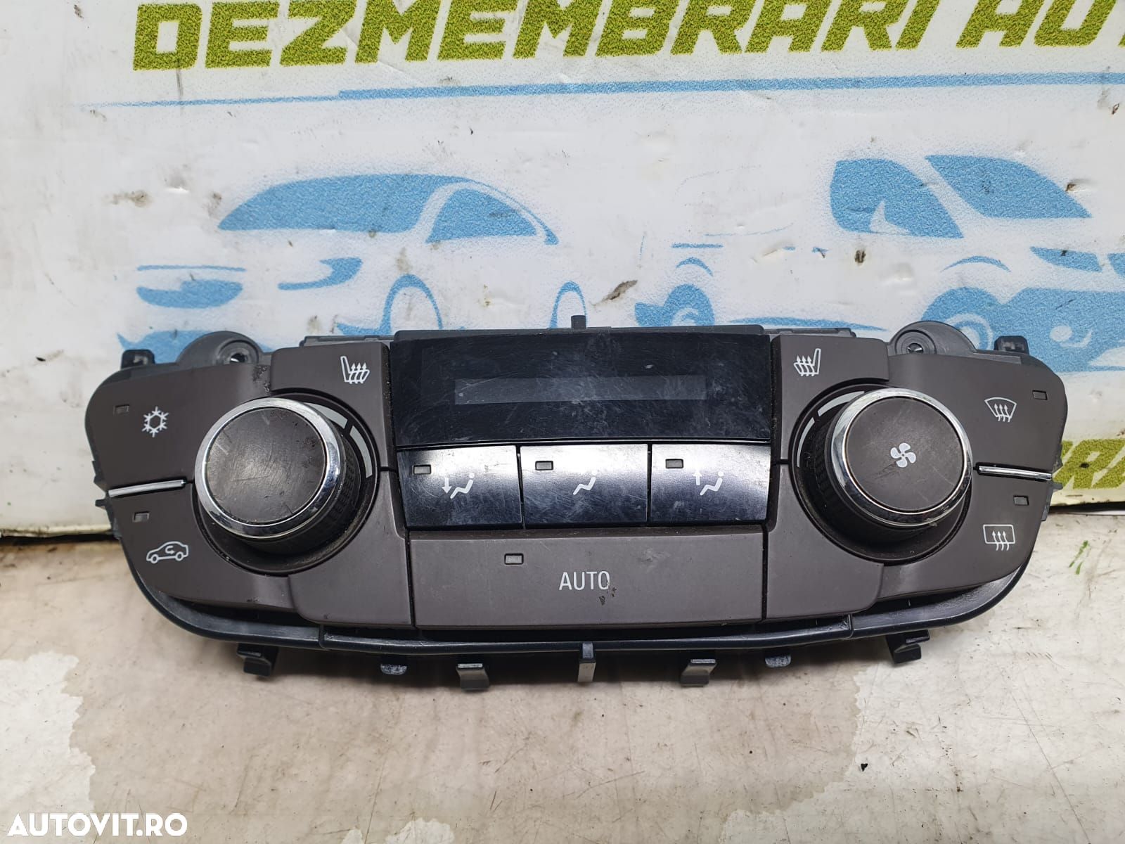 Panou clima ac 13277864 Opel Insignia A [2008 - 2014] 2.0 cdti A20DTH - 1